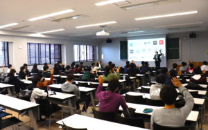 九州共立大学にて、就職、起業する上で大切な事について講演。学生さんに向けて手紙ブログ。